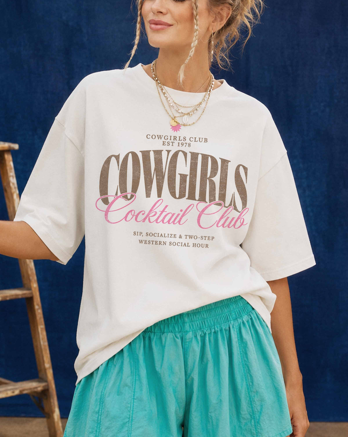 COWGIRLS COCKTAIL CLUB OVERSIZED TEE