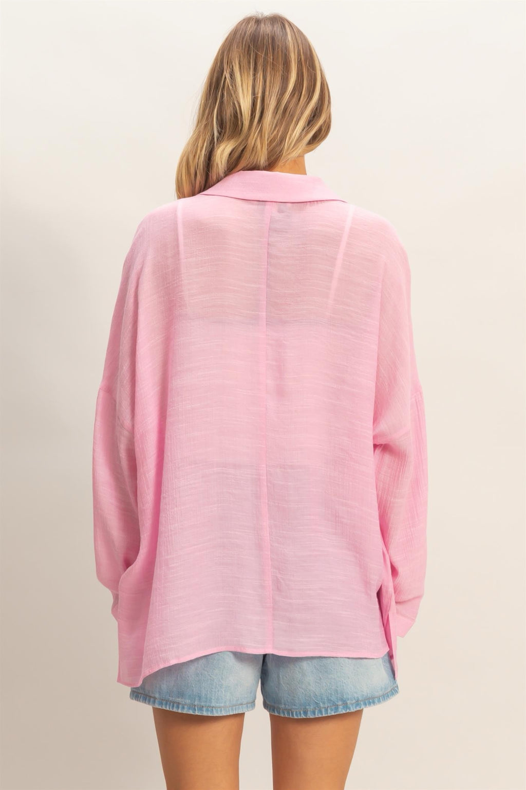 LIGHTWEIGHT BUTTON DOWN BLOUSE